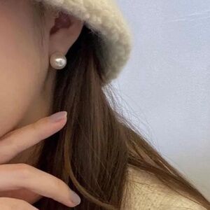 3/$35 6mm Classic Copper Faux Pearl White Ear Studs Earrings Gifts Women